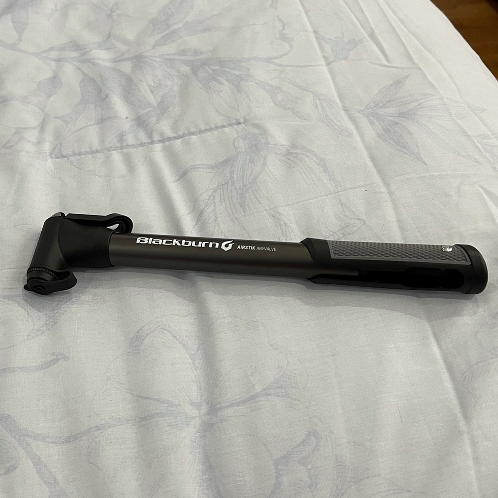 Blackburn Airstick Anyvalve Mini Pump